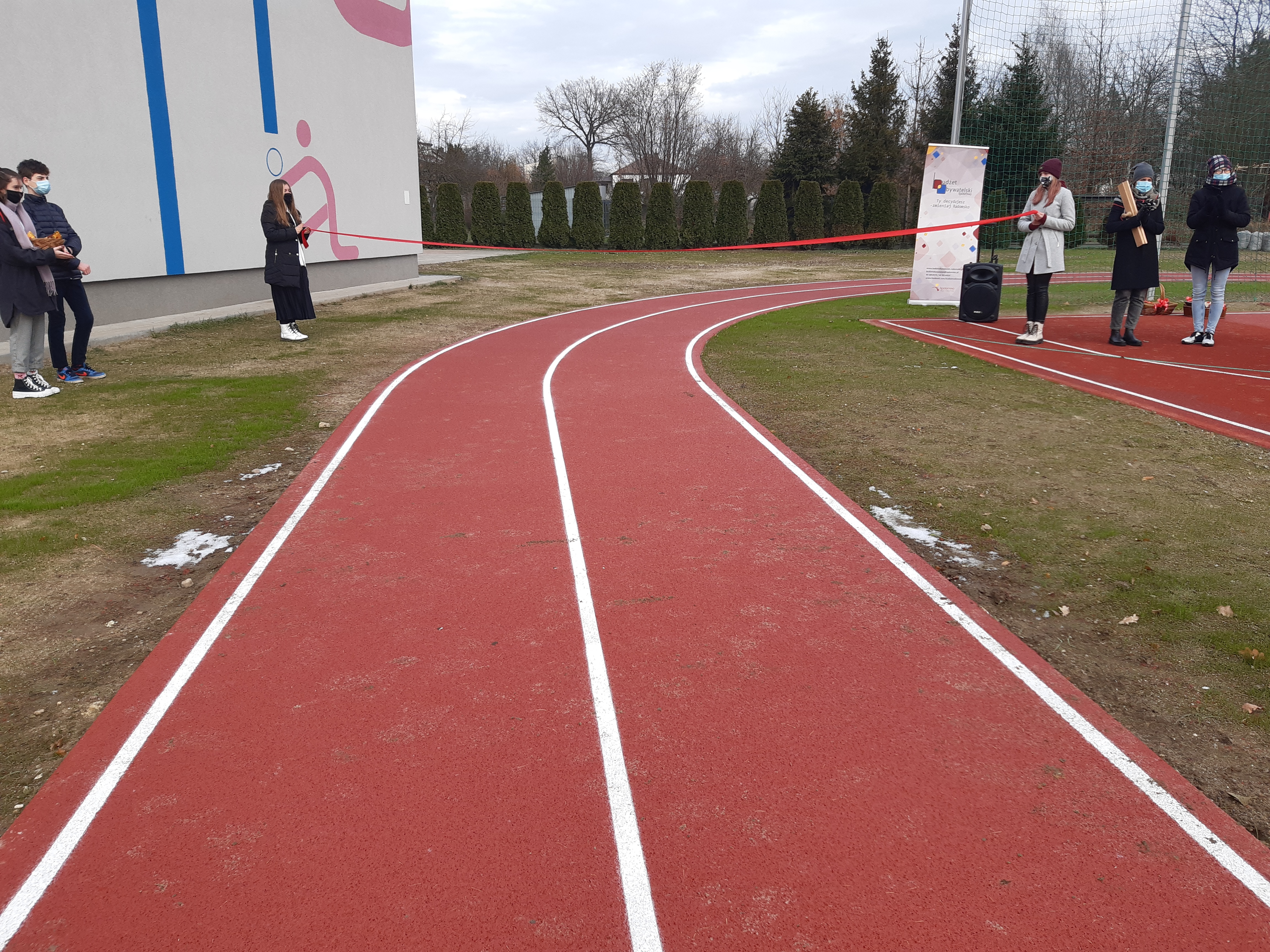 BO: „Bieganie uskrzydla” - bieżnia przy PSP 3 otwa